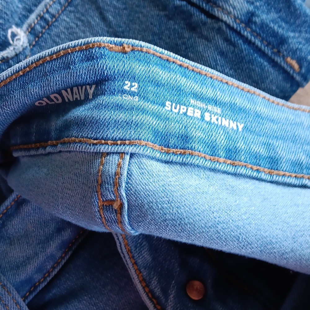 Old Navy jeans 👖 size 22